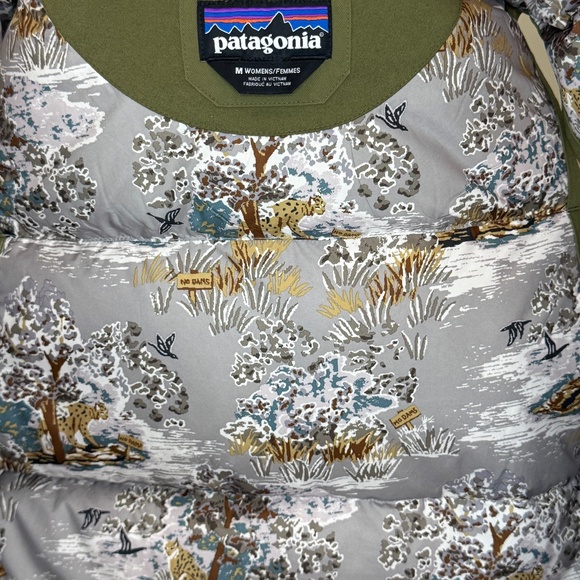 Patagonia Bivy Down Vest – Women’s M – Dark Olive w/ Printed Lining - Picture 3 of 3